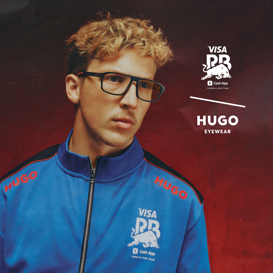 Hugo: Junger Mann mit Brille